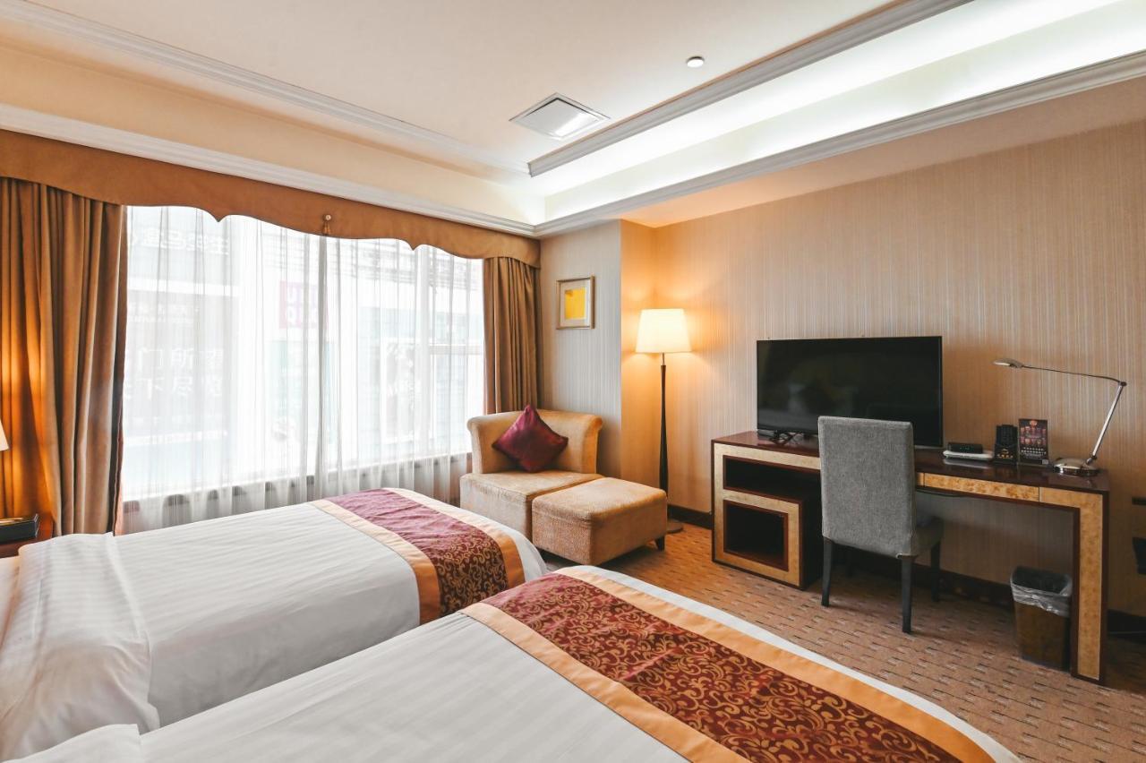 Royal Plaza Hotel Guangzhou Exteriör bild